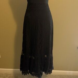 Elegant Black Lace Midi Skirt